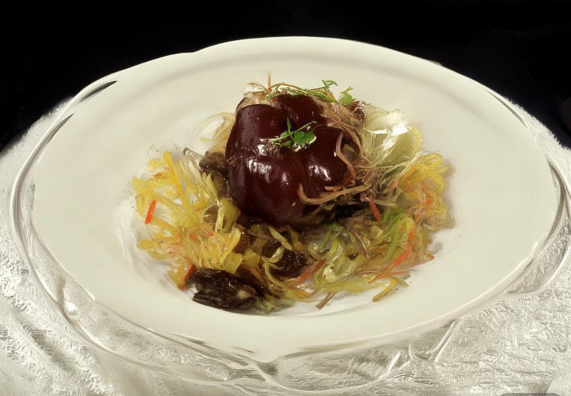 俄罗斯与捷克足球对决：历史、战术与未来展望(图2)