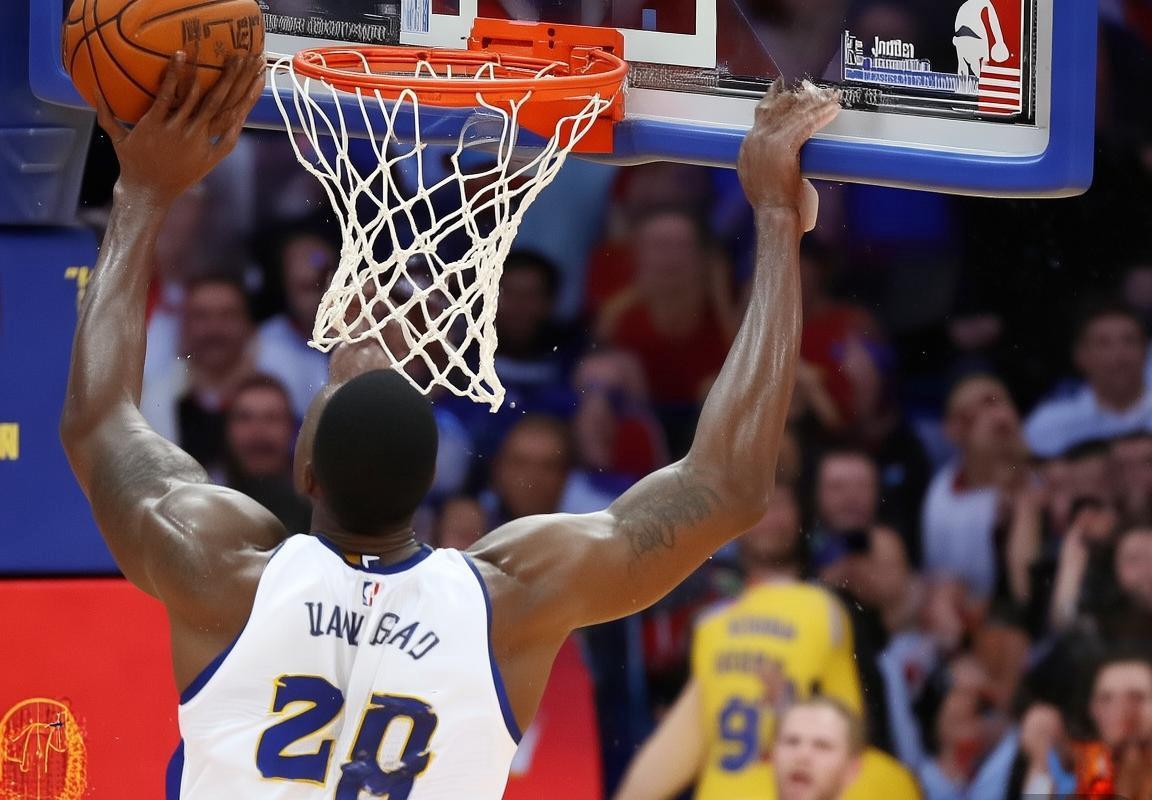 2017年NBA总决赛：骑士对勇士巅峰对决回顾与影响(图4)