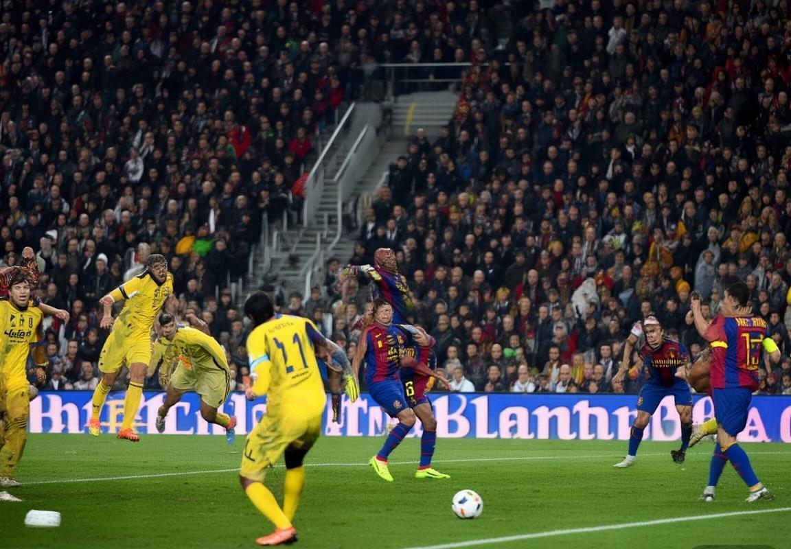 尤文图斯VS巴塞罗那：防守与进攻经典对决解析(图2)